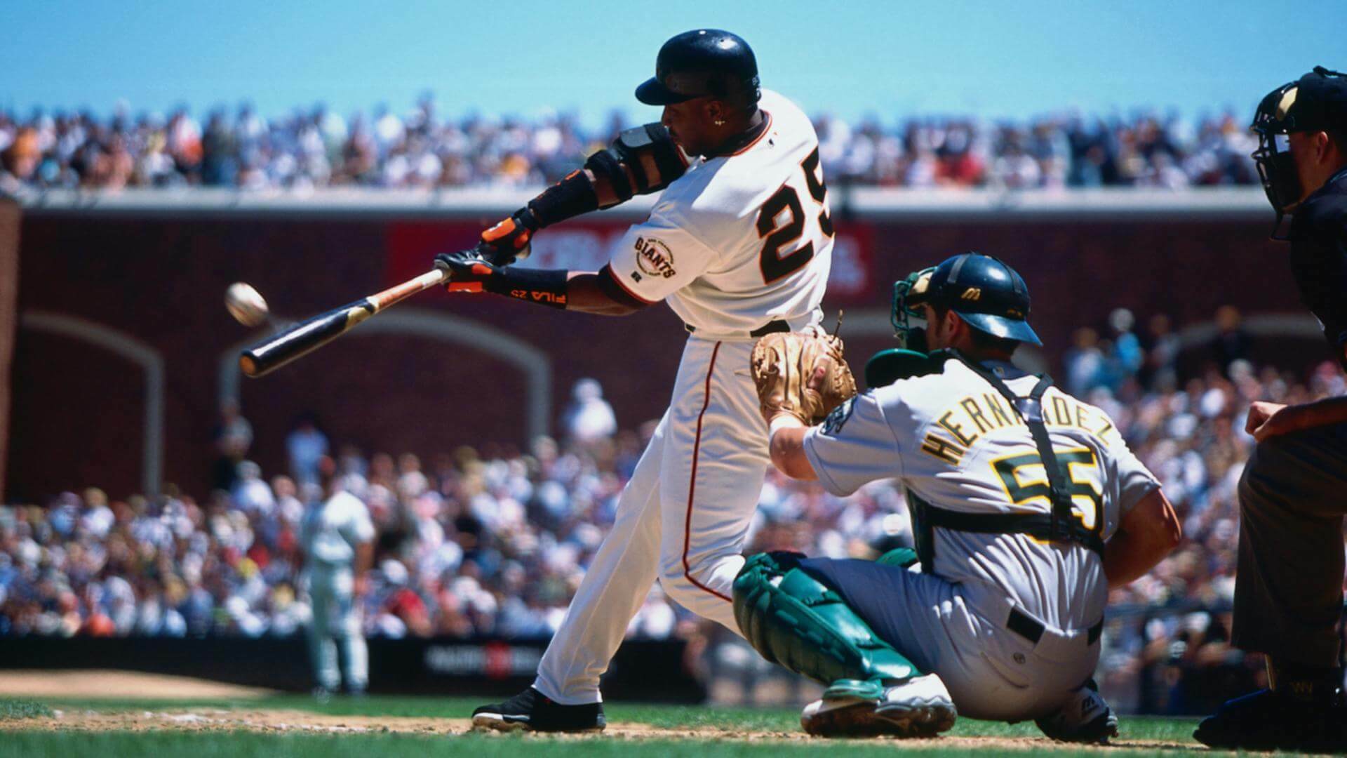 BatPower Deals Sales -BatPower Deals Sales Barry Bonds connects June 2001 Brad Mangin 1