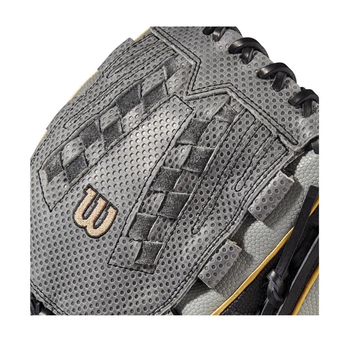 2022 Wilson A2000 SC V125SS 12.5" Outfield Fastpitch Softball Glove: WTA20RF22SCV125 9 2022 Wilson A2000 SC V125SS 12.5" Outfield Fastpitch Softball Glove: WTA20RF22SCV125 - Image 9
