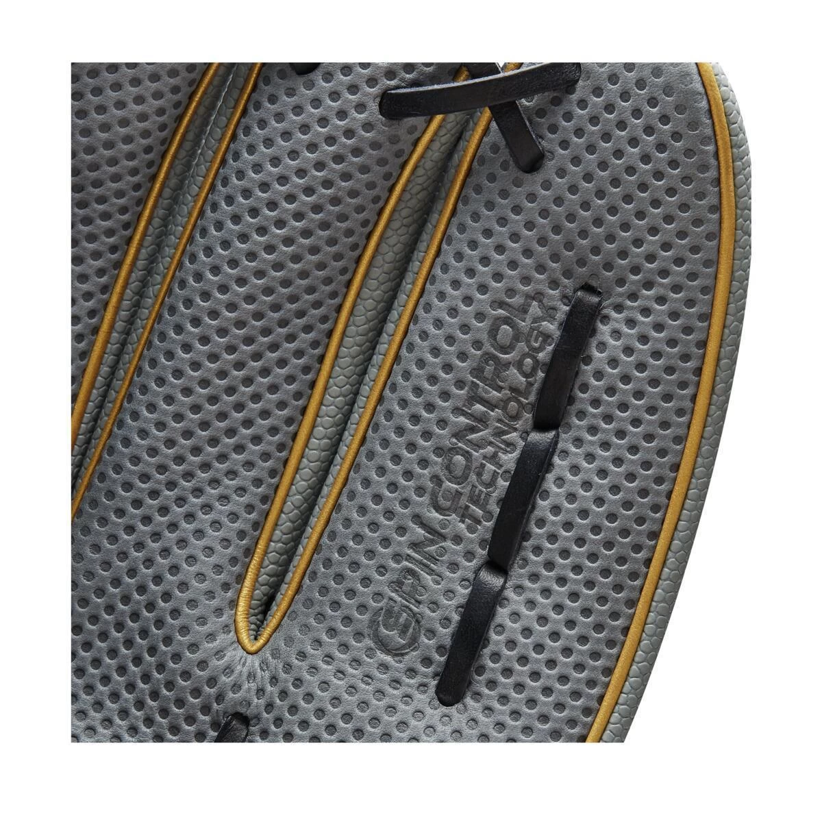 2022 Wilson A2000 SC V125SS 12.5" Outfield Fastpitch Softball Glove: WTA20RF22SCV125 6 2022 Wilson A2000 SC V125SS 12.5" Outfield Fastpitch Softball Glove: WTA20RF22SCV125 - Image 6